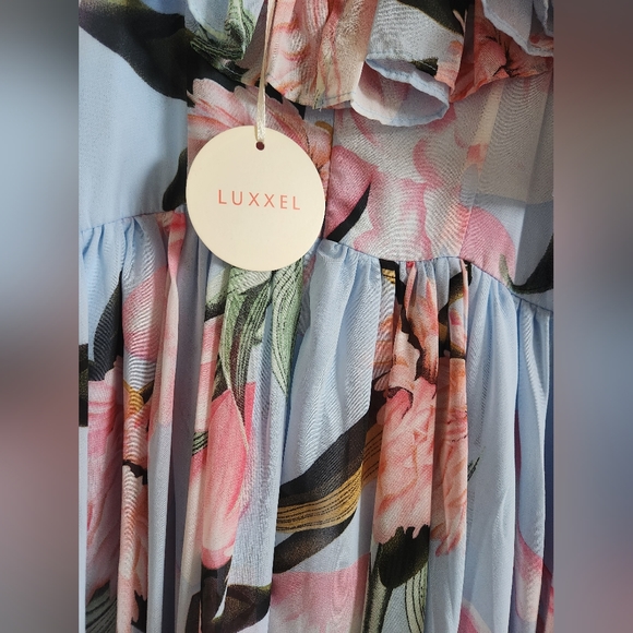 Floral Flowing Spring mini dress size M - Picture 2 of 3